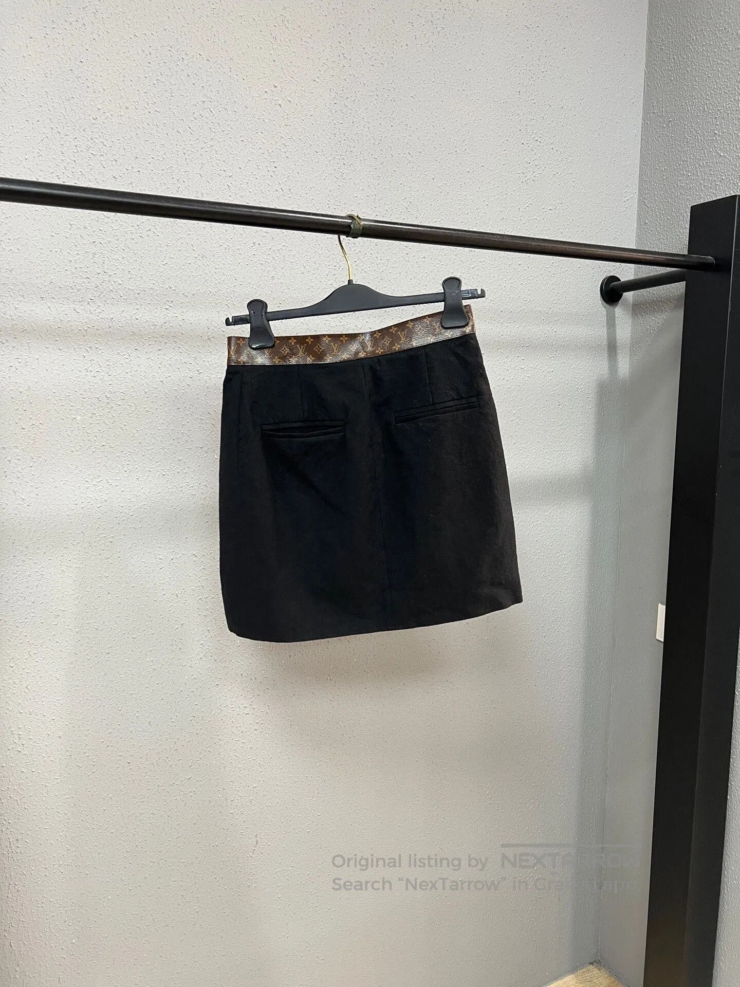 Louis Vuitton Louis Vuitton Black Leather Mini Skirt. Size 33" - 2 Thumbnail