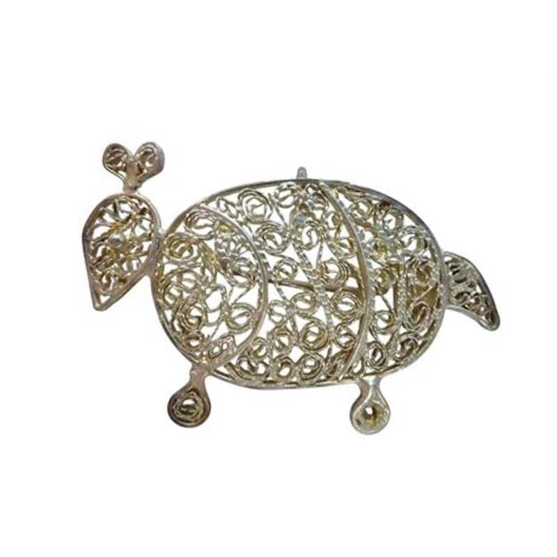 VINTAGE & RARE-1.5 5 Gram Sterling Silver Armadillo Brooch