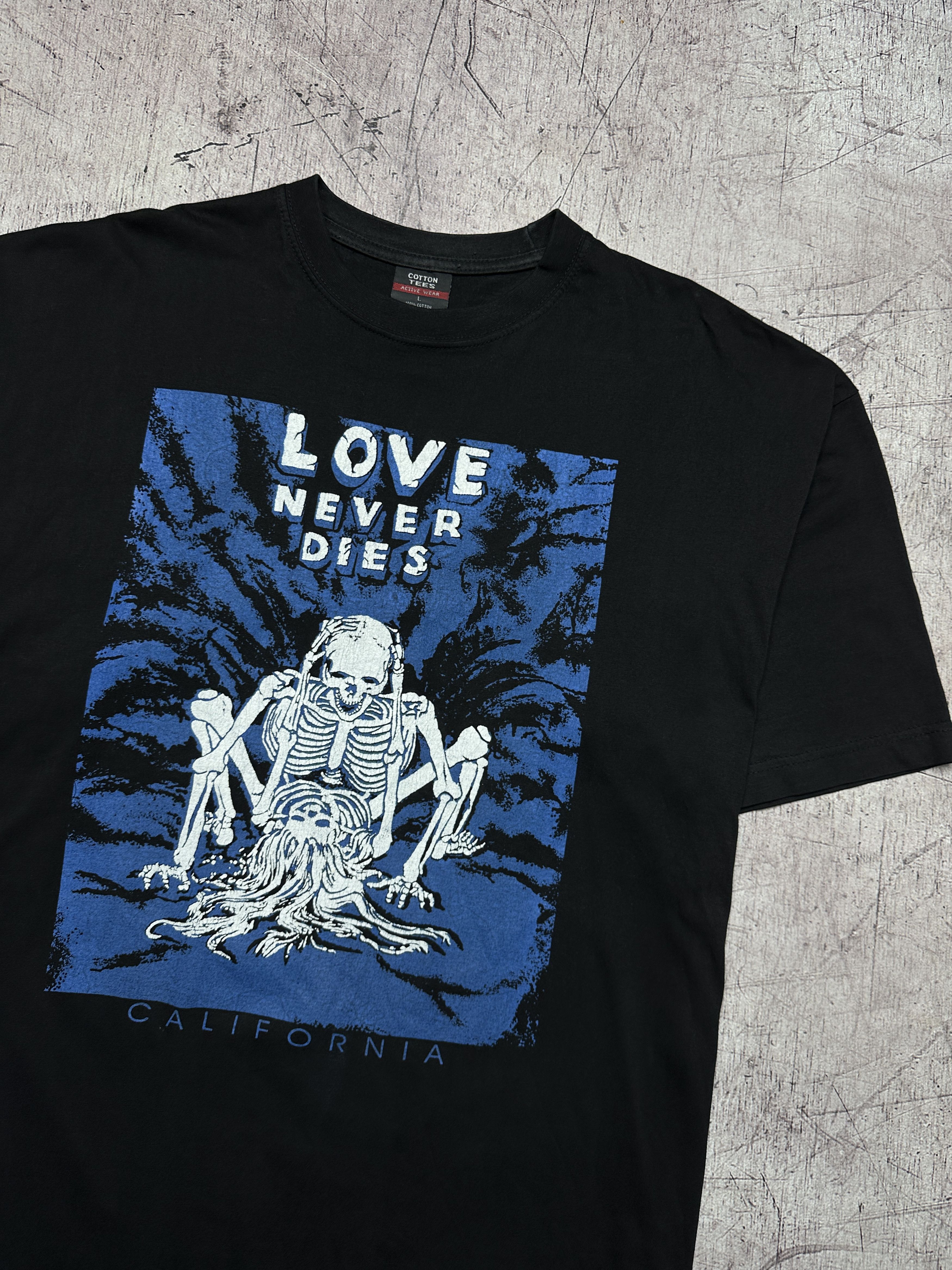 【GRAVER】CRAZY IN LOVE 半袖T Since 1979 Tee – Loverboy