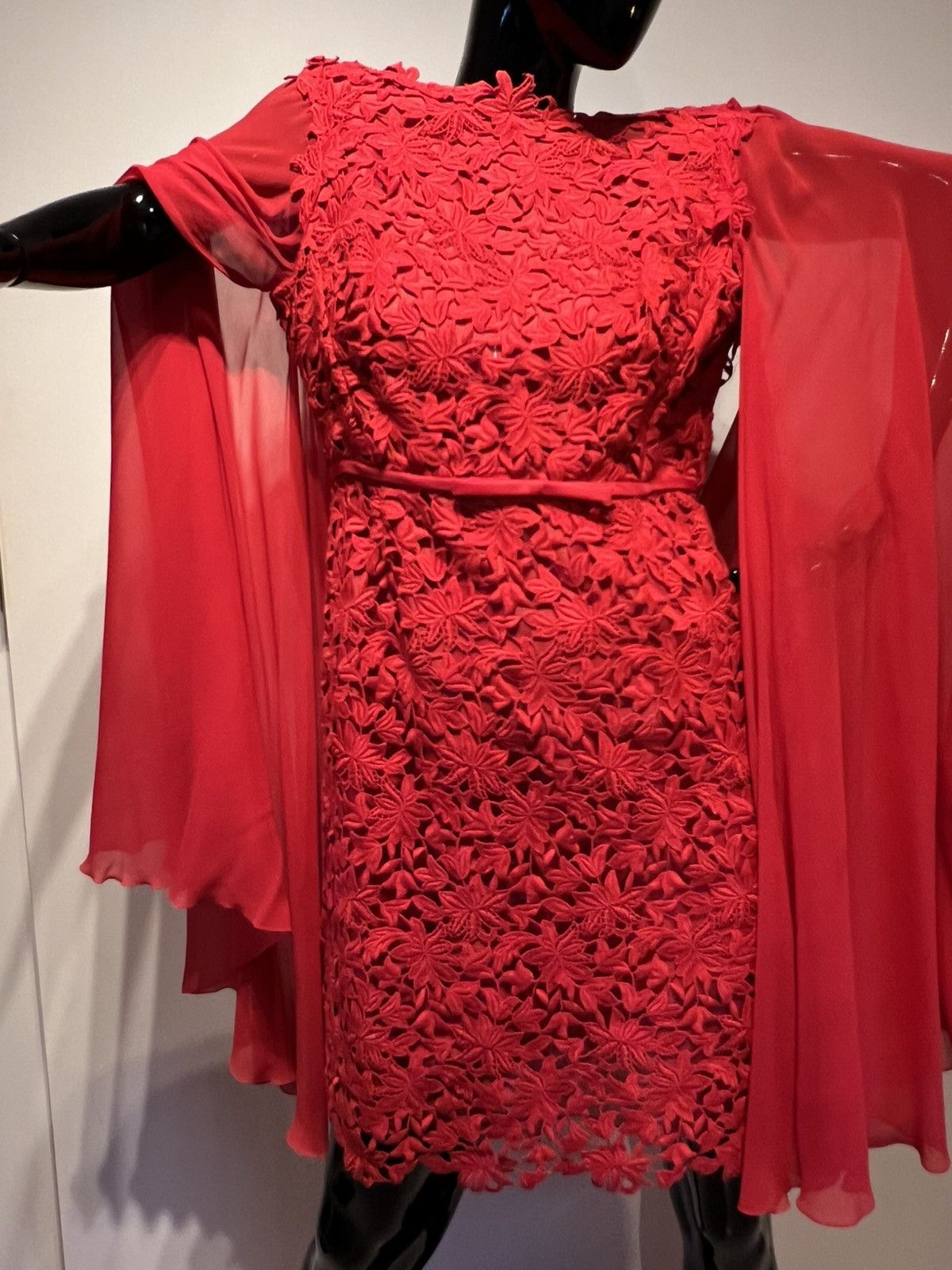 Giambattista Valli Stunning dress Giambatista Valli Size M / US 6-8 / IT 42-44 - 3 Thumbnail