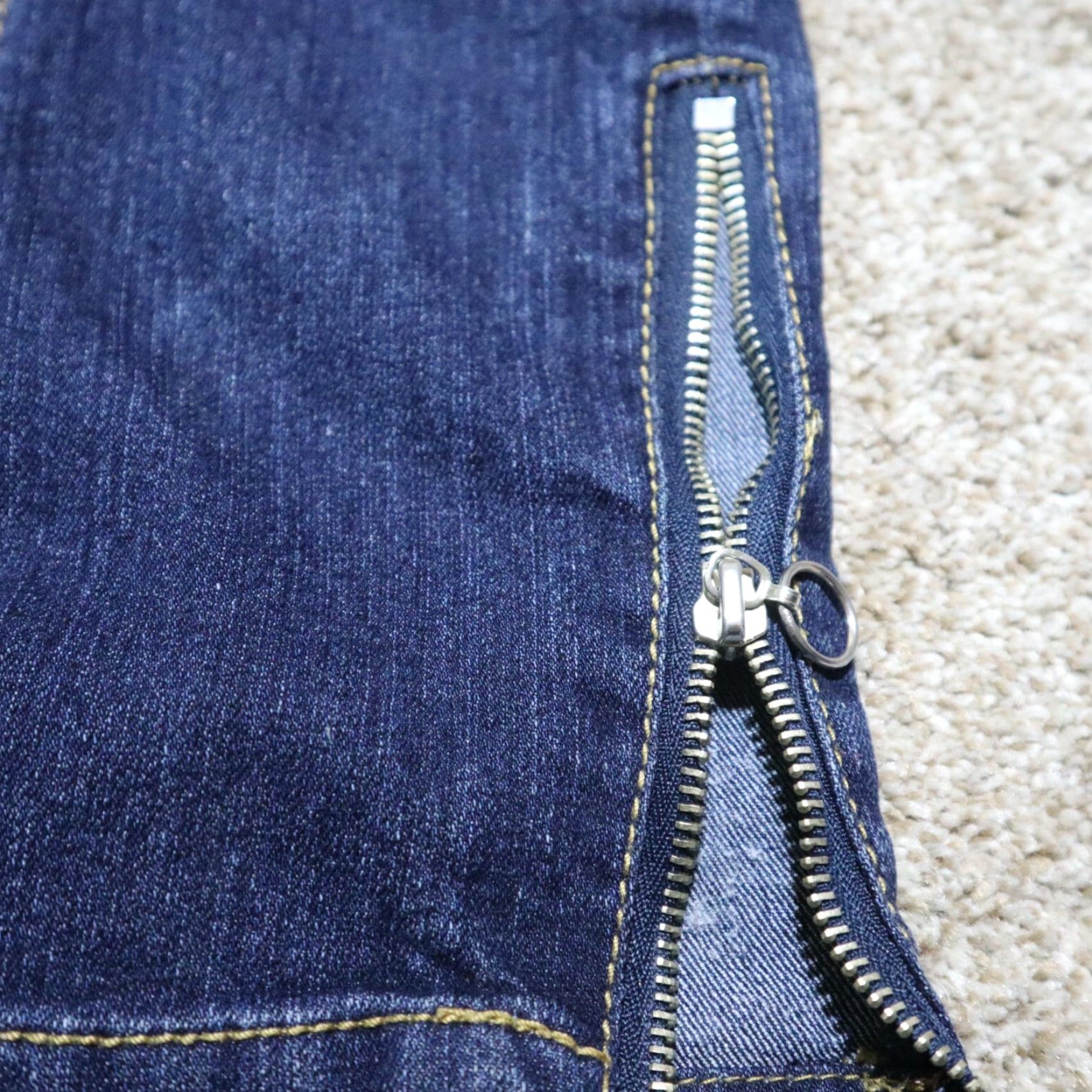 Rocawear Rocawear Jeans Women Size 5 Blue Straight Leg Embroidered Zip Ankle Pockets Size 27" / US 4 / IT 40 - 5 Thumbnail
