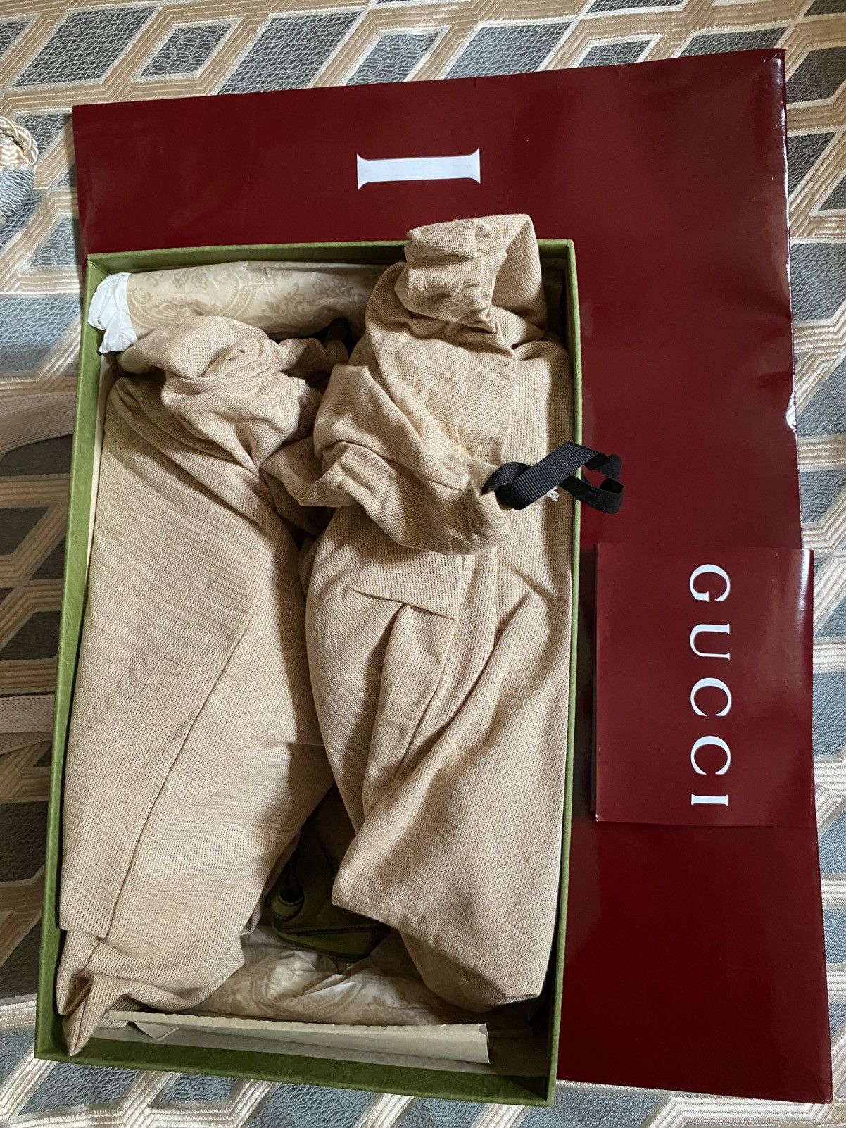 Gucci 🔥 GUCCI 🔥 Baskets Screener à motif GG pour femme Size US 7 / IT 37 - 10 Thumbnail