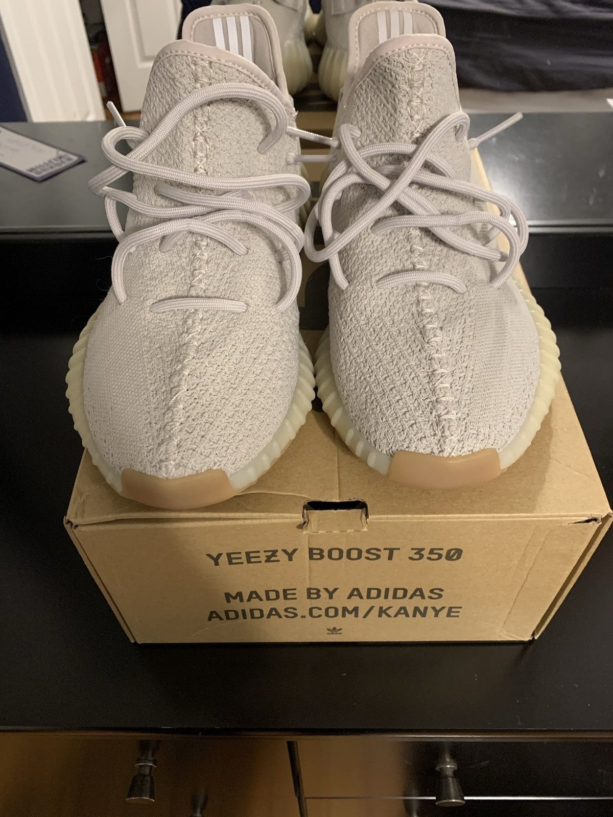 Adidas Adidas Yeezy Boost 350 V2 Sesame Men’s Size 10 Size US 10 / EU 43 - 8 Thumbnail