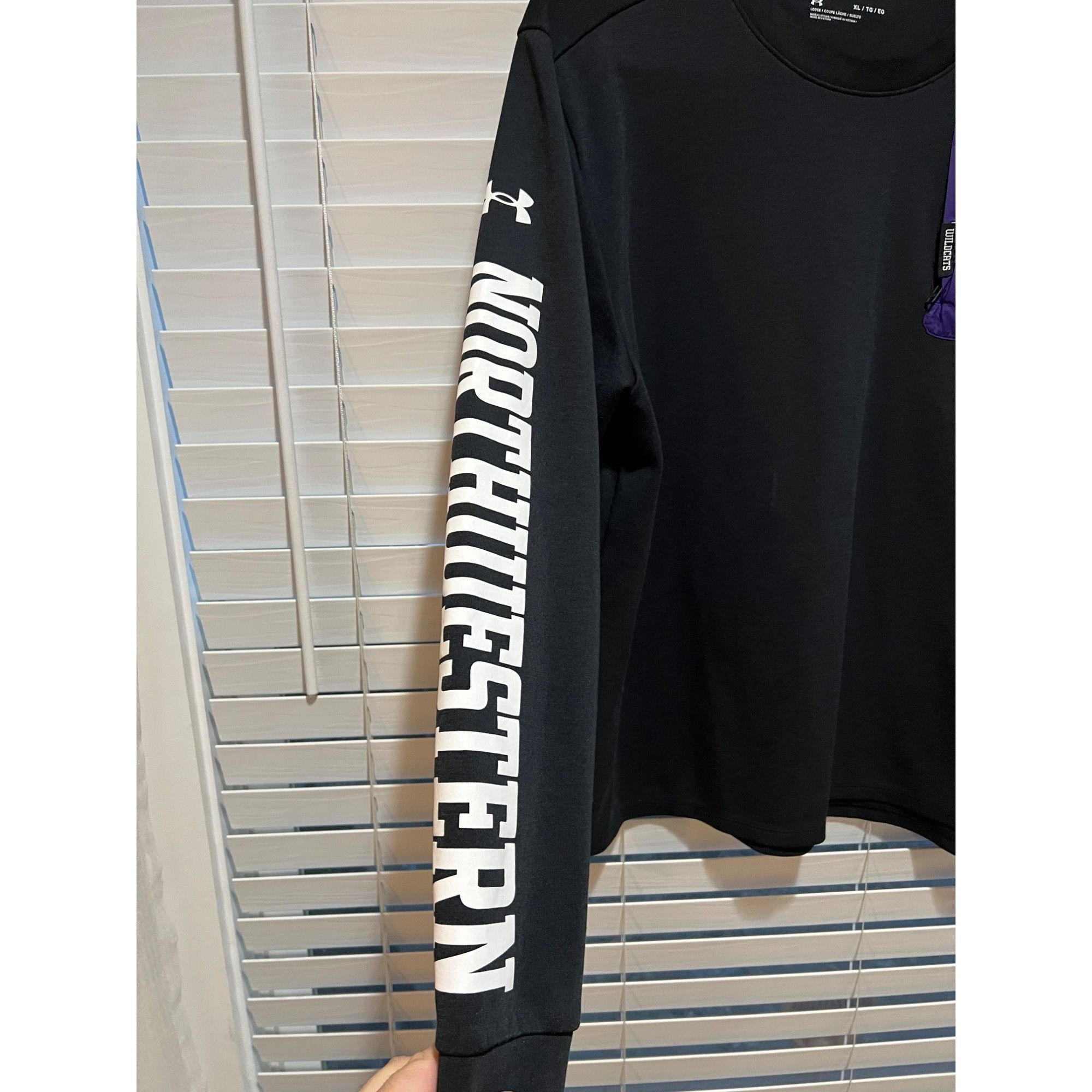 Under Armour Under Armour Northwestern Wildcats Sweater - Size XL Size US XL / EU 56 / 4 - 3 Thumbnail