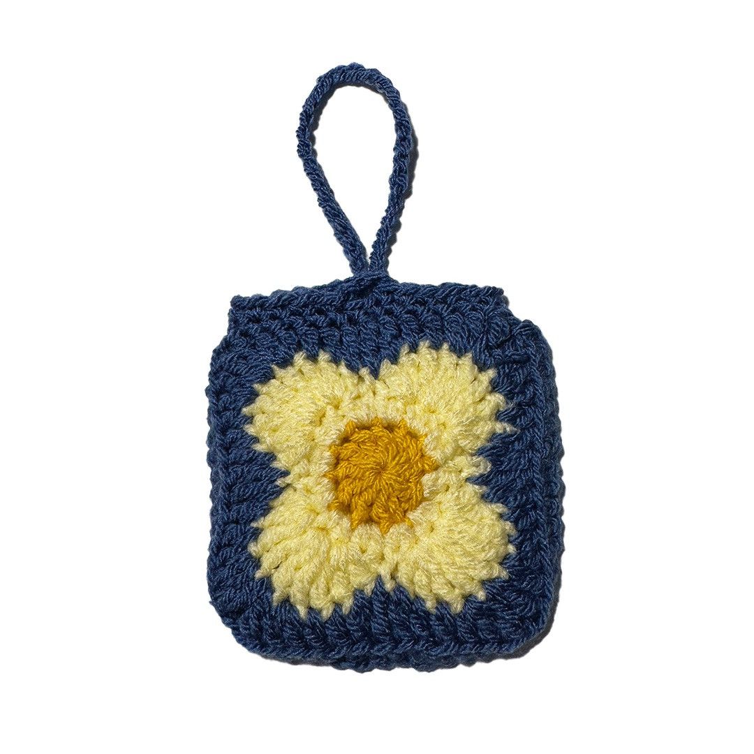 Handmade Small crochet bag charm pouch Size ONE SIZE - 1 Thumbnail