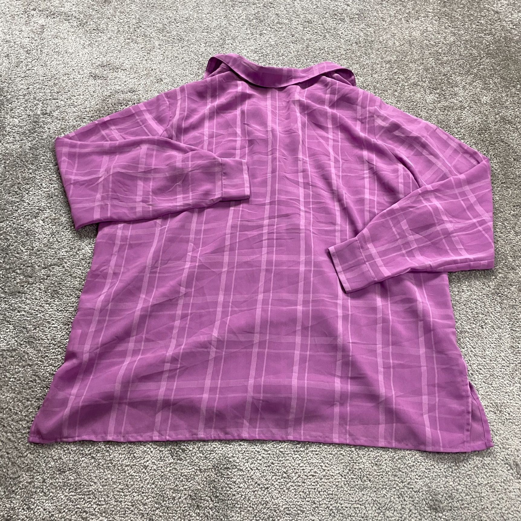 Vintage **Liz Baker 18W Plus Size Purple Check Button-Down Shirt Blouse Women** User: **Liz Baker 18W Plus Size Purple Check Button-Down Women's Shirt** Size XXL / US 16-18 / IT 52-54 - 2 Thumbnail