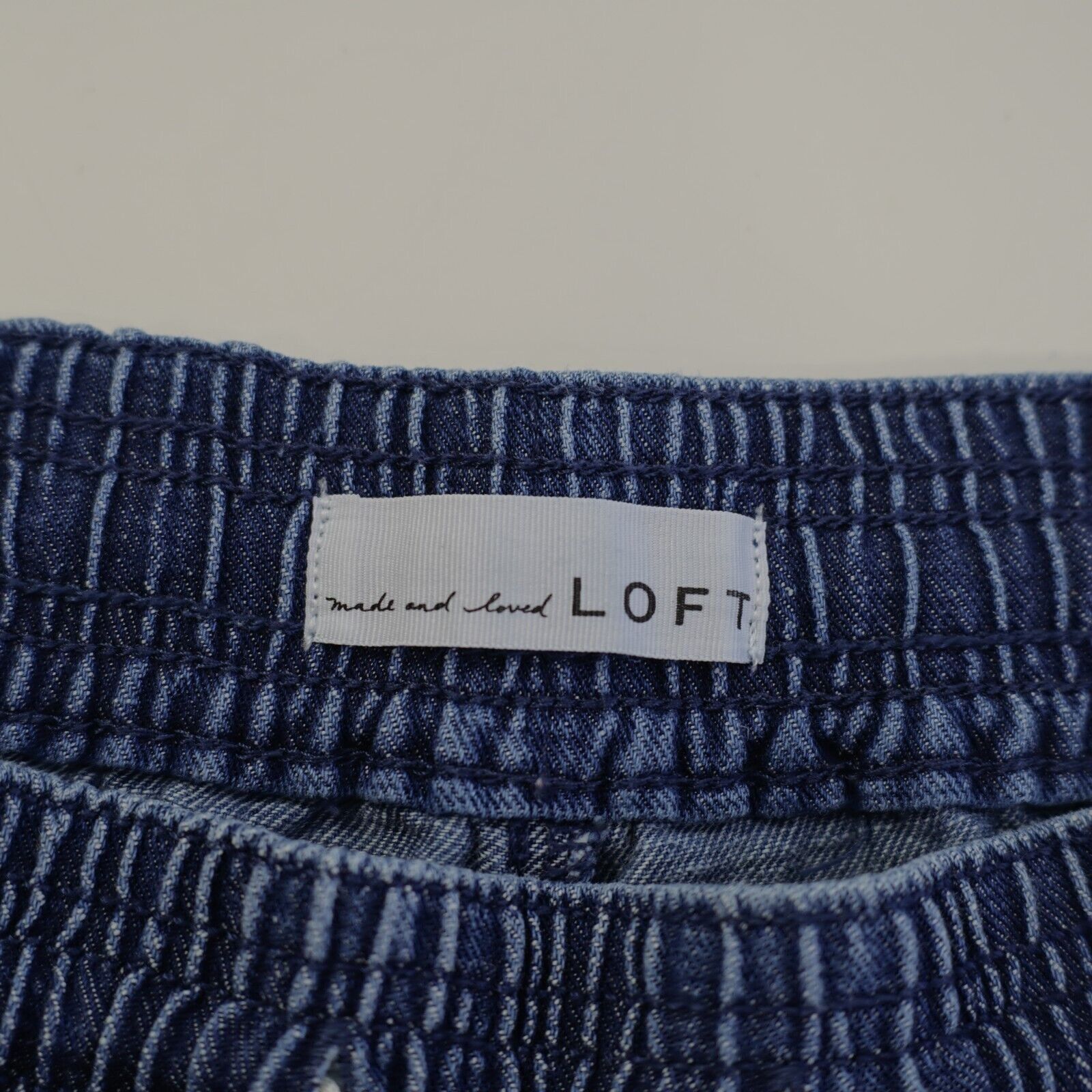 Ann Taylor Ann Taylor Loft Blue Denim Drawstring Elastic Waist Shorts S Size 28" / US 6 / IT 42 - 6 Thumbnail