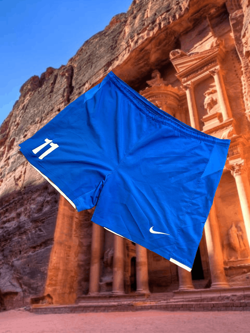 Nike shorts blue streetwear logo NIKE Vintage crazy Y2K Size US 34 / EU 50 - 1 Thumbnail