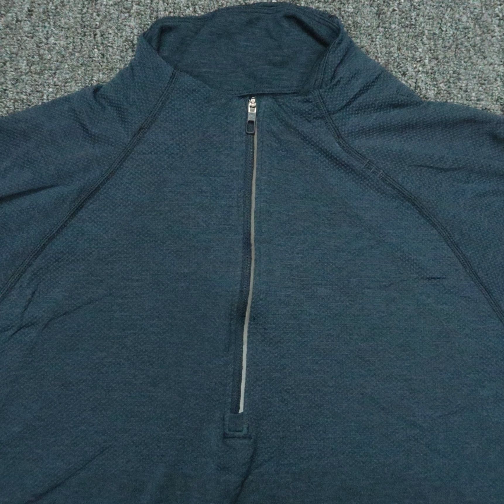 Lululemon Lululemon Metal Vent Tech Pullover Mens Large Blue Lightweight 1/4 Zip Breathable Athletic Activewear Casual Pullover Mens Size US L / EU 52-54 / 3 - 2 Thumbnail