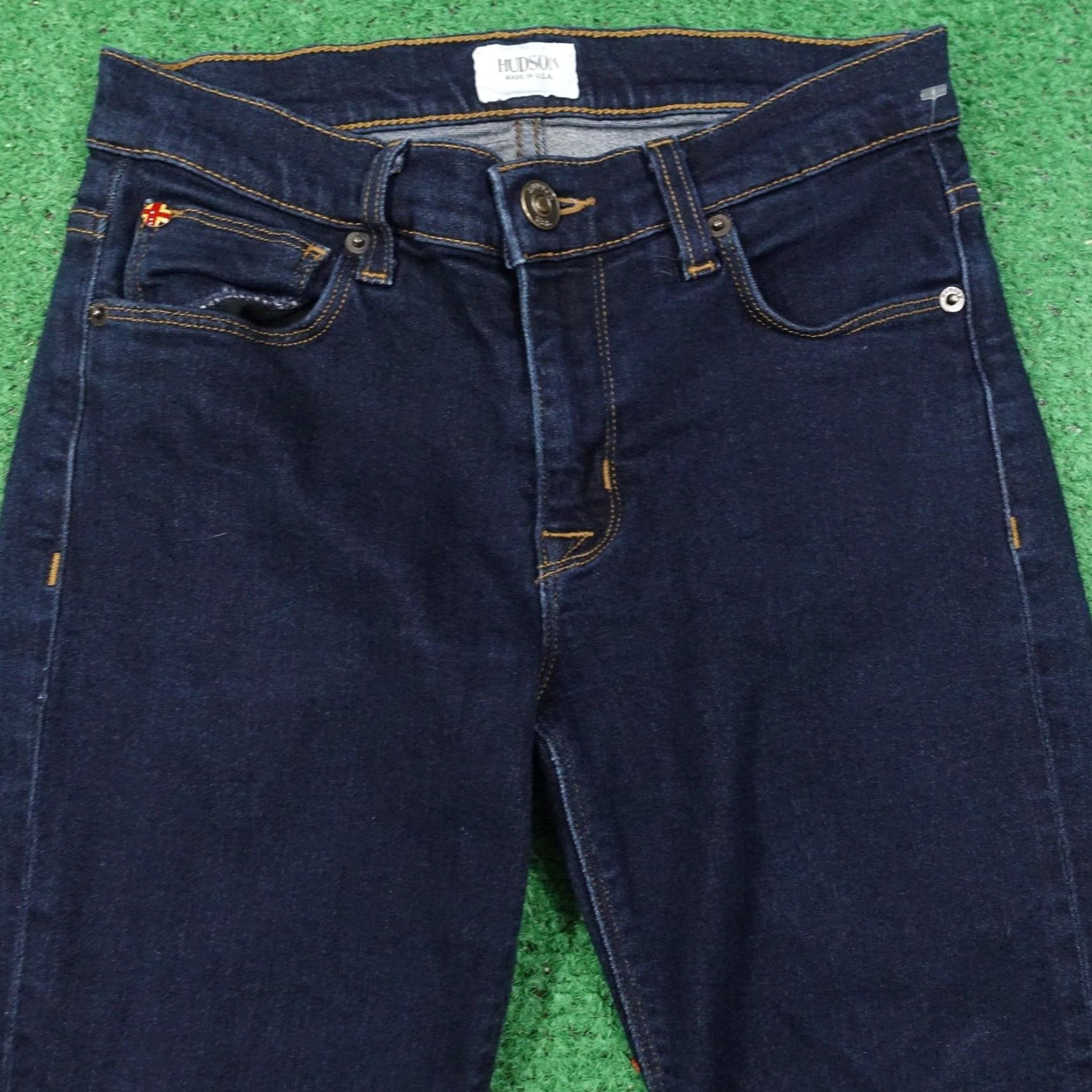 Hudson Vintage Hudson Womens Jeans Skinny 25 Midrise Dark Blue Denim Cotton Spandex 90s Womens Size 42" / US 20 - 2 Thumbnail