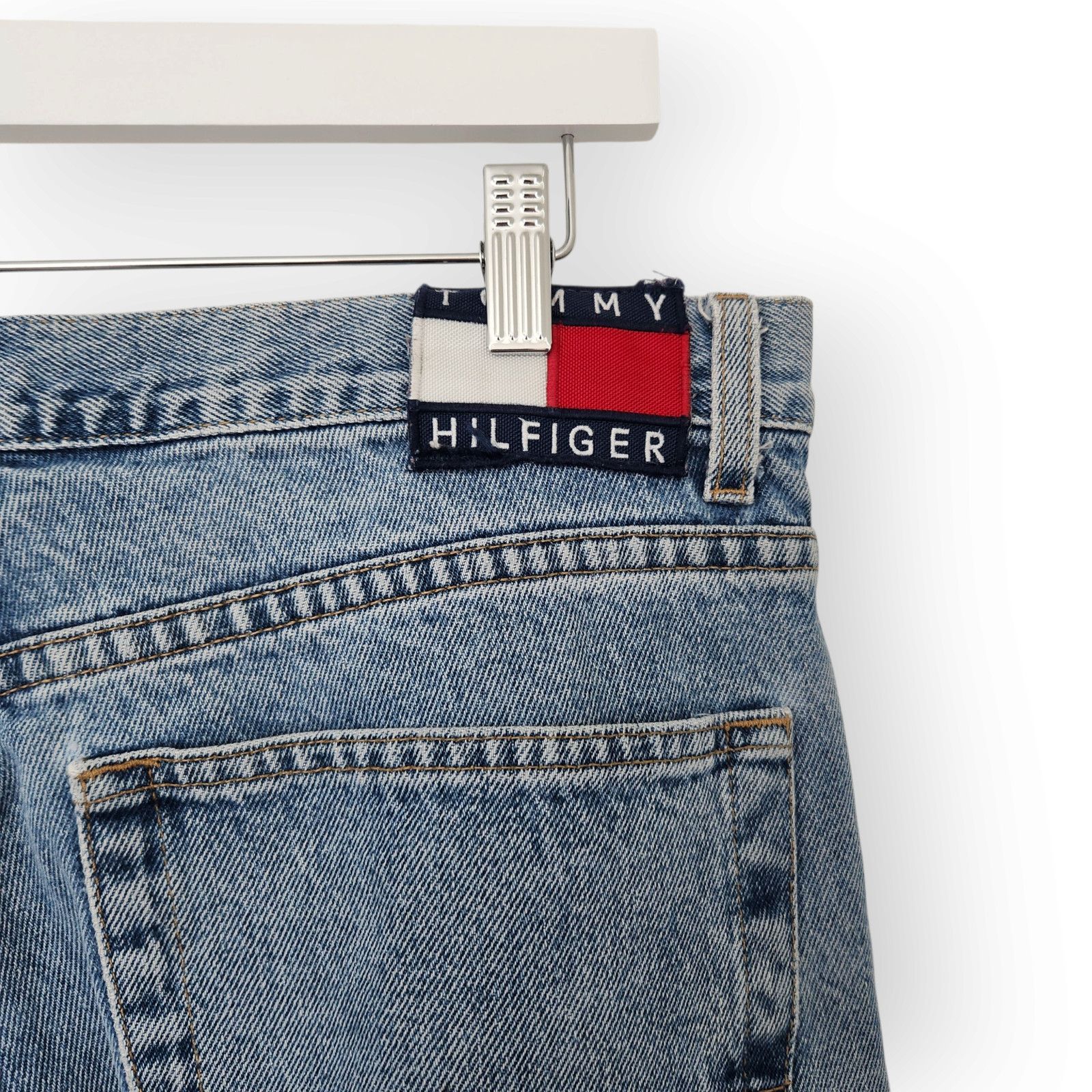 Tommy Hilfiger Vintage 90s Mens Tommy Hilfiger Tommy 34 Size US 34 / EU 50 - 10 Thumbnail