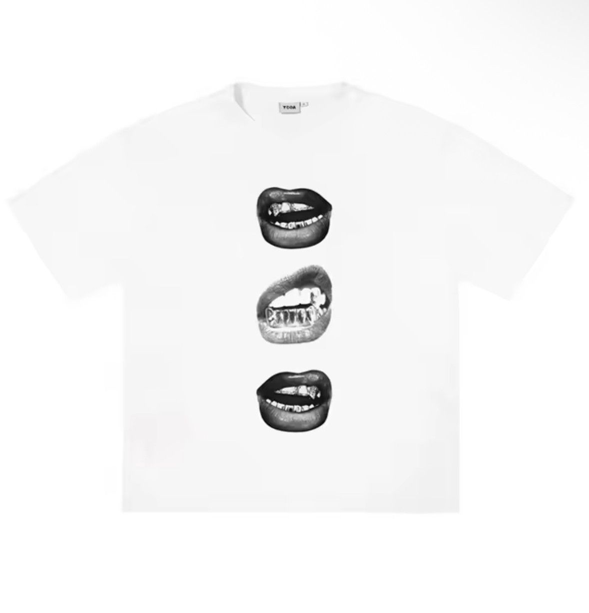 Other Streetwear Y2K Sexy Lips Graphic White T-Shirt Size US M / EU 48-50 / 2 - 2 Thumbnail