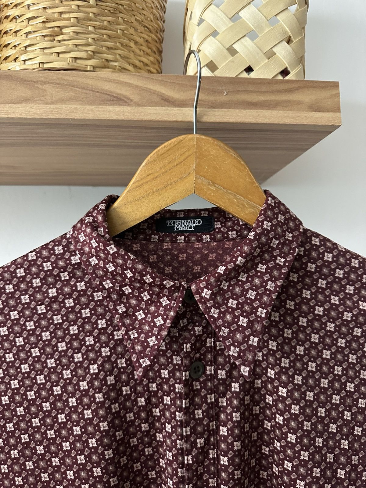 Japanese Brand × Tornado Mart Tornado Mart Maroon Floral Button Up Size US M / EU 48-50 / 2 - 2 Thumbnail