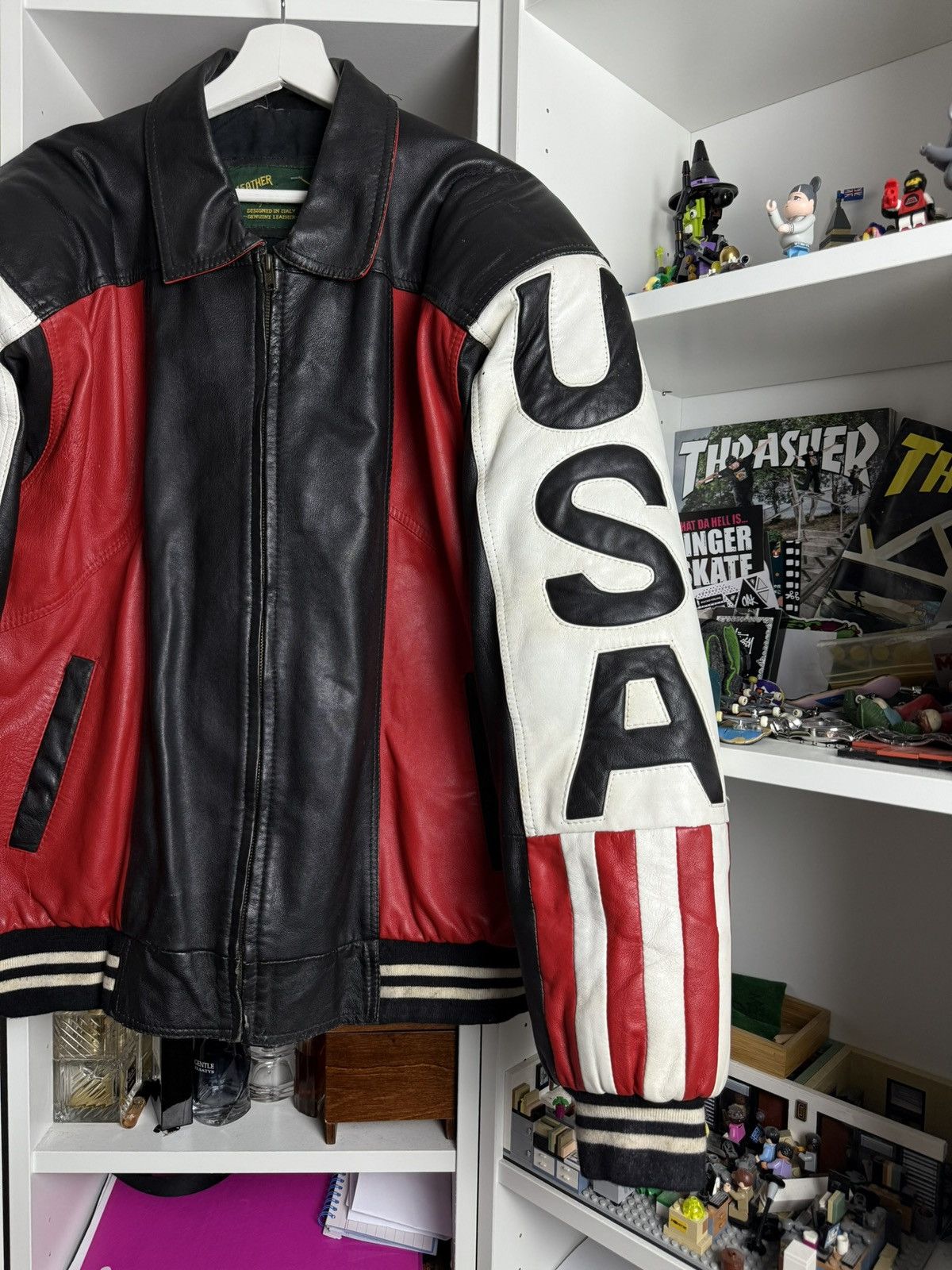 Vintage Vintage 90s USA american flag boxy bomber leather jacket L Size US L / EU 52-54 / 3 - 4 Thumbnail