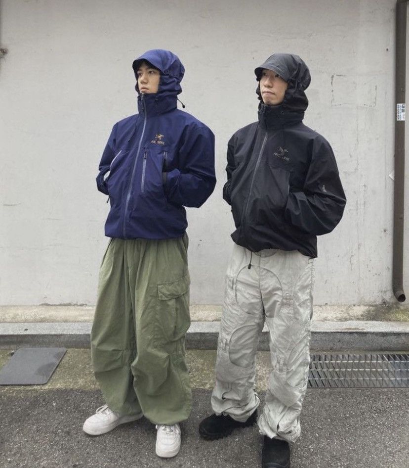 GU Gu super wide Cargo BALLON Pants Size US 35 - 1 Thumbnail