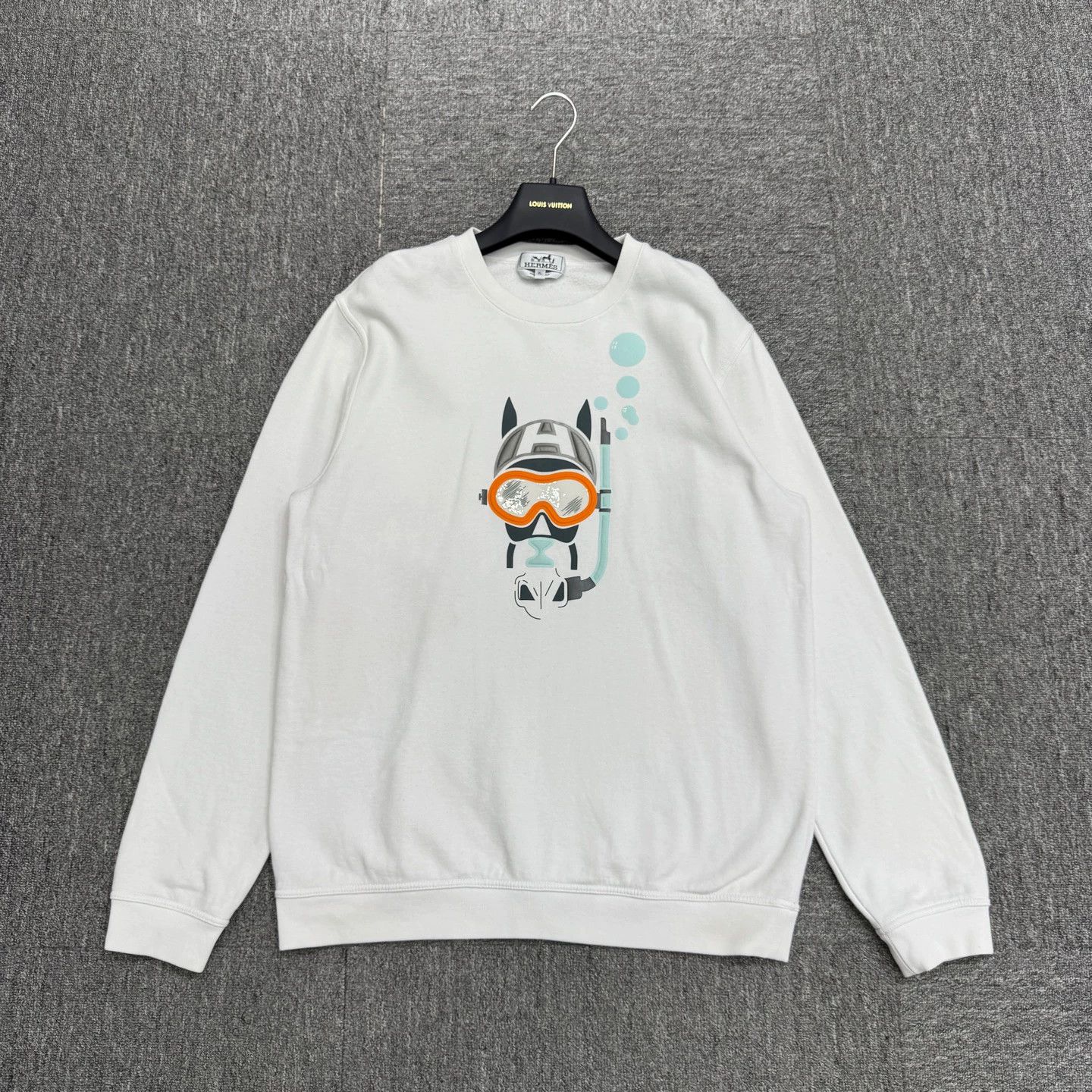 Hermes HERMES embossed sweatshirt XL 95New w/Stain Size US XL / EU 56 / 4 - 1 Thumbnail