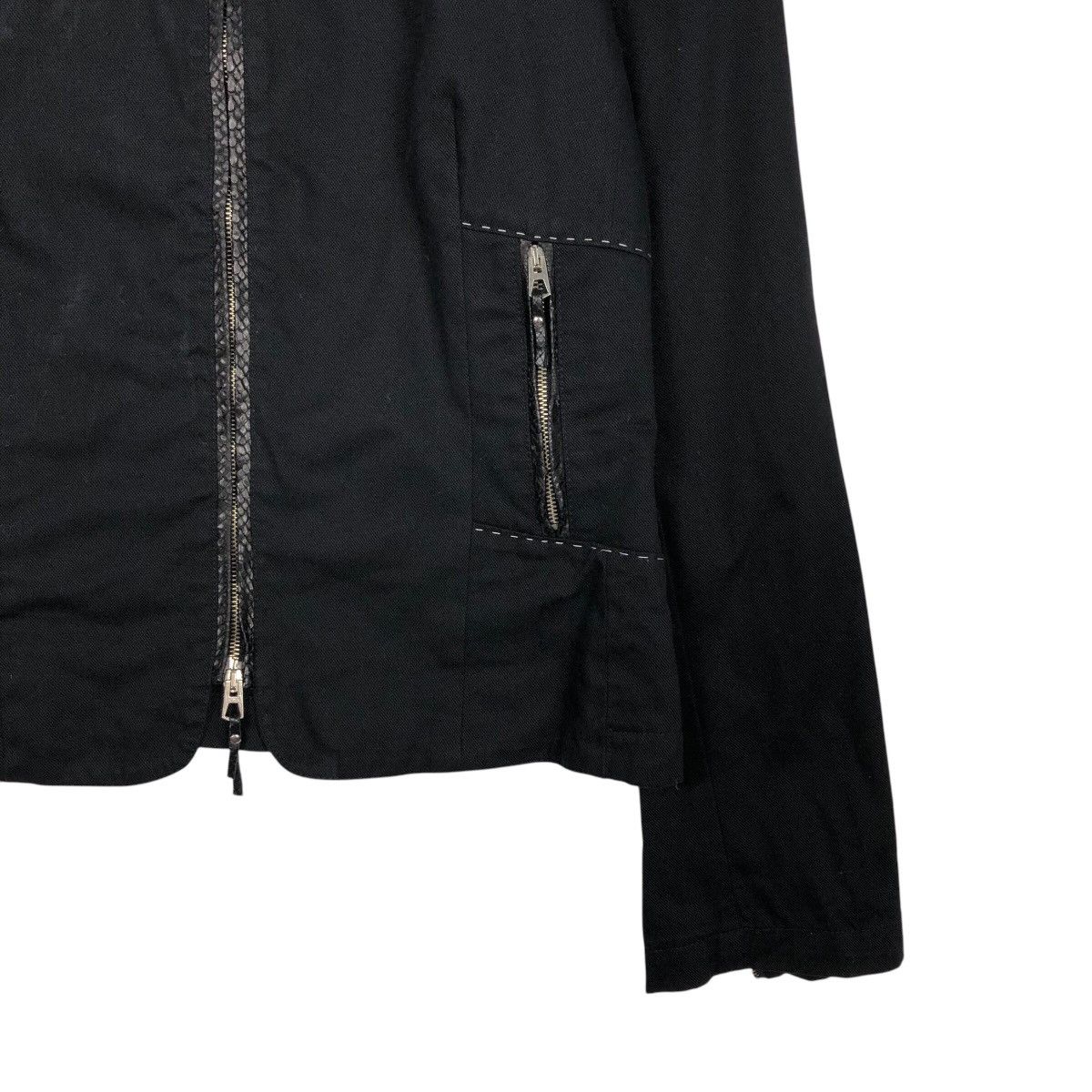 Vintage 📌Vintage Cropped Biker Jacket Visconf Made in Italy Size US M / EU 48-50 / 2 - 6 Thumbnail
