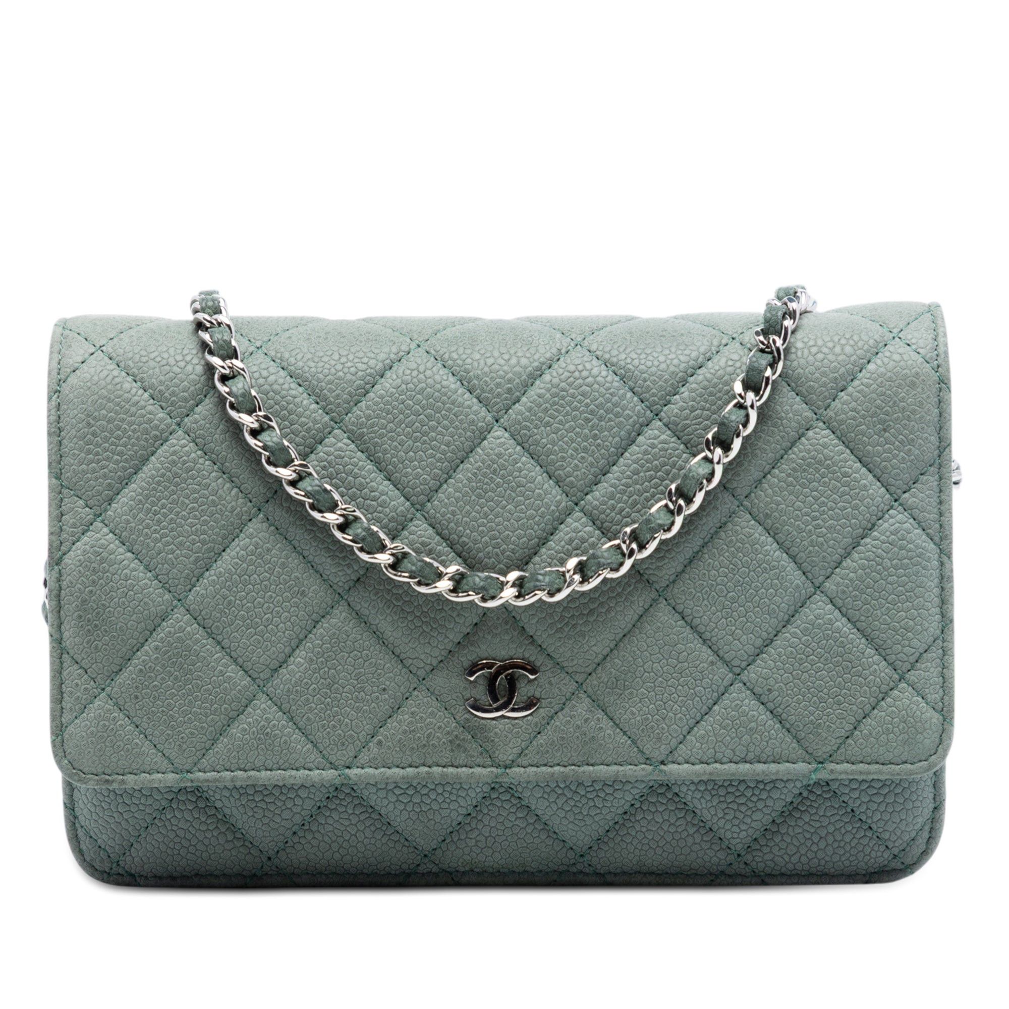 Chanel Cc Quilted Caviar Wallet On Chain in Blue, Women's