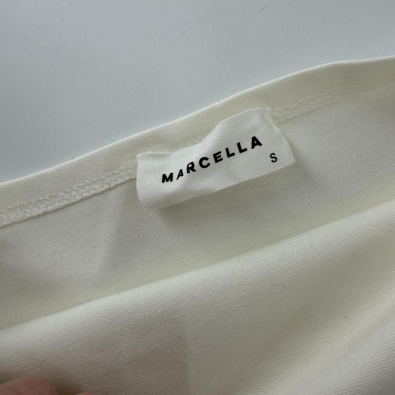 The Unbranded Brand Marcella Manhattan One Shoulder White Size S / US 4 / IT 40 - 6 Thumbnail