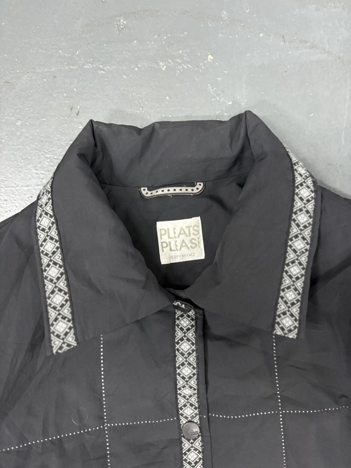Pleats Please Issey Miyake Pleats please issey miyake lite puffer coat Size S / US 4 / IT 40 - 6 Thumbnail