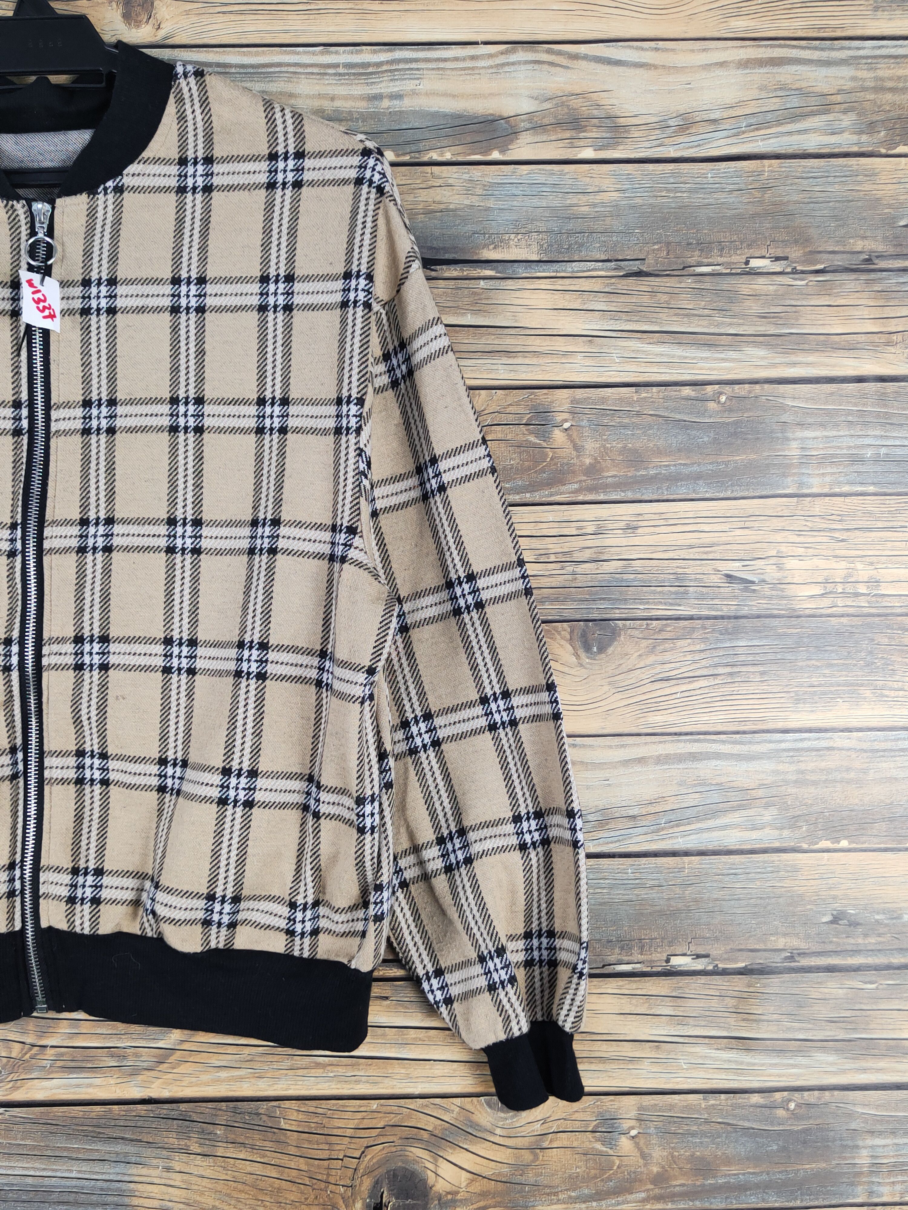 Homespun Knitwear × Japanese Brand × Vintage Bliatorm Light Brown checkered Sweaters # W1337 Size US S / EU 44-46 / 1 - 5 Thumbnail