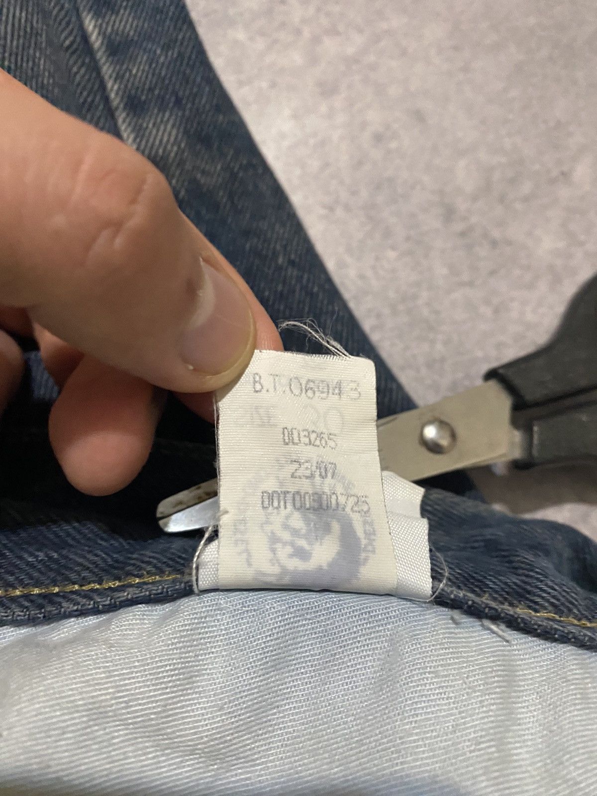 Diesel × Vintage Vintage Diesel Industry Jeans Cheyenne Size 30 Size US 30 / EU 46 - 15 Thumbnail