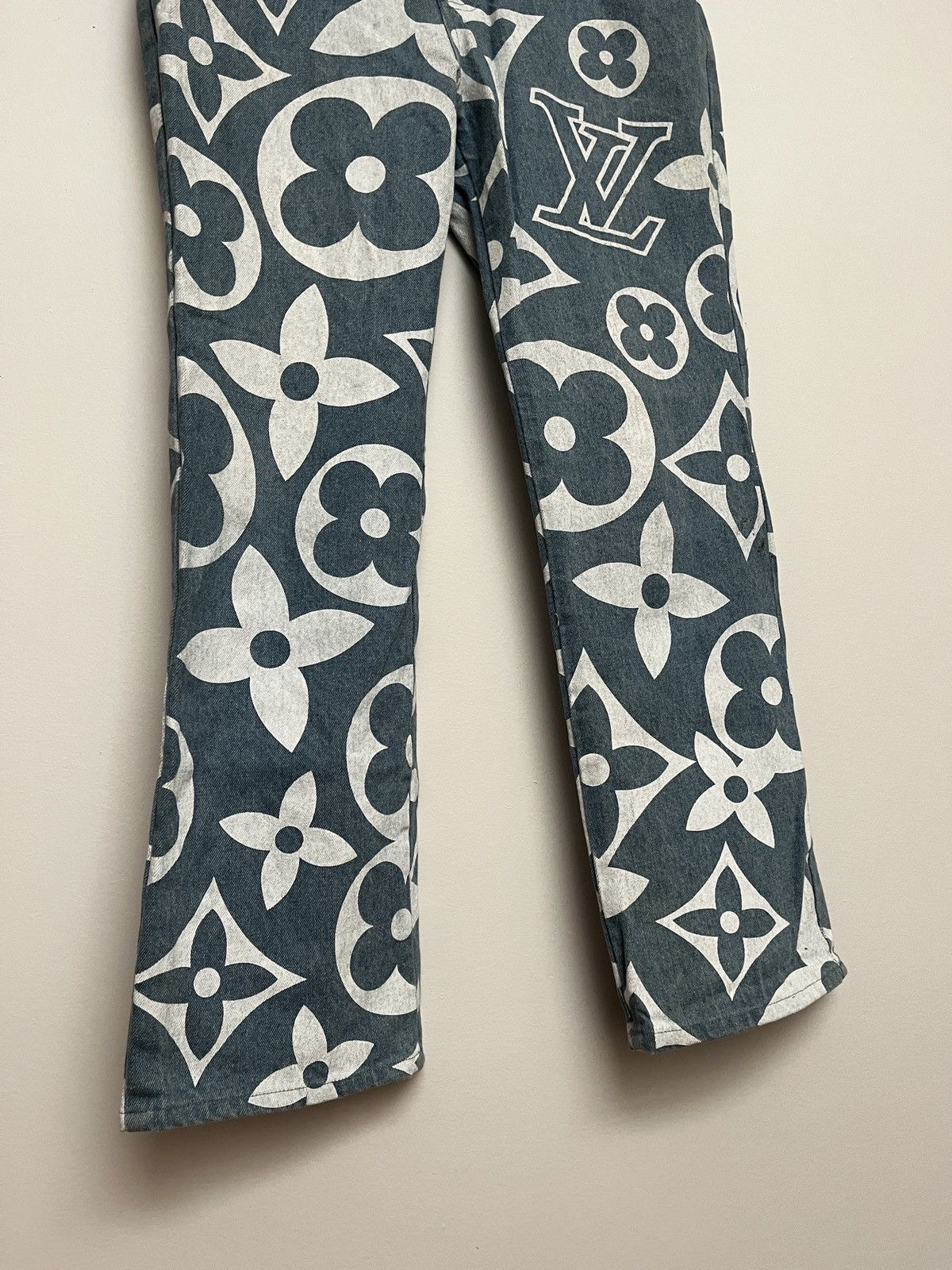 Imran Potato Imran Potato LV Logo Jeans (unisex) Size US 28 / EU 44 - 6 Thumbnail