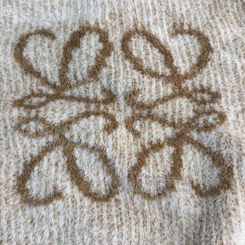 Loewe Loewe Camel color big logo knitted vest Size S / US 4 / IT 40 - 7 Thumbnail
