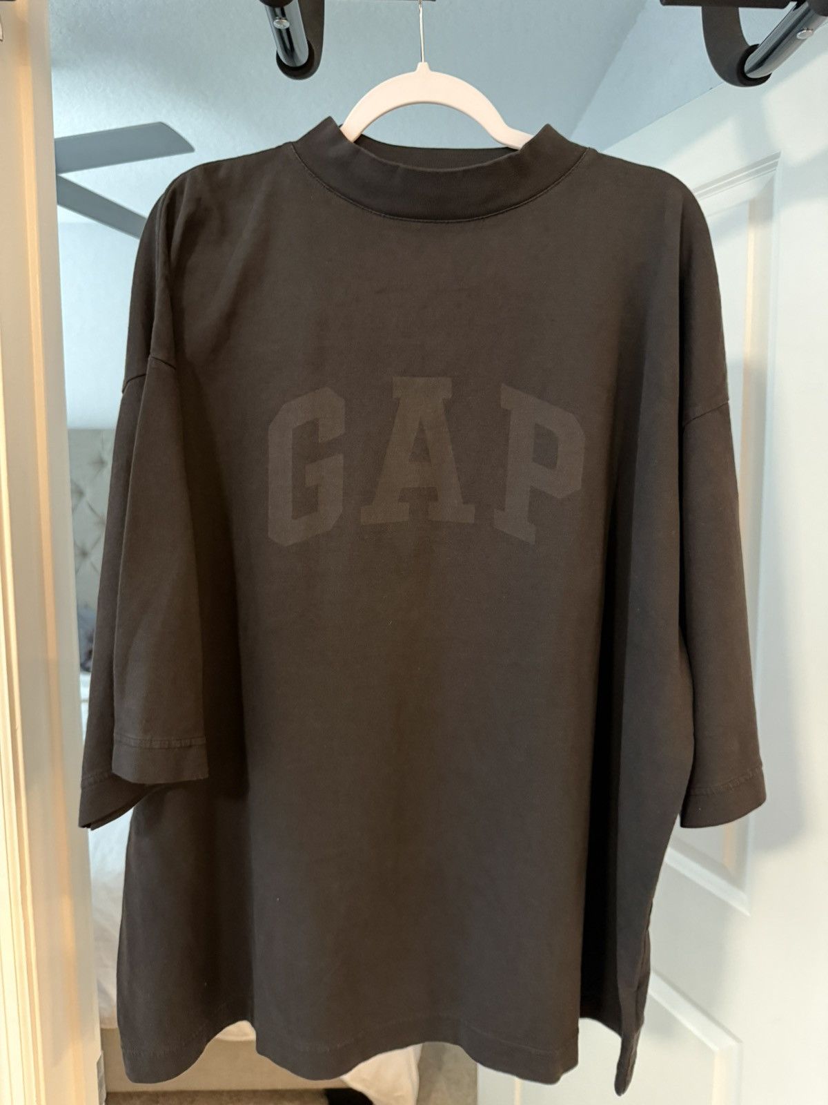 Yeezy Gap Dove 3/4 Sleeve Tee XS