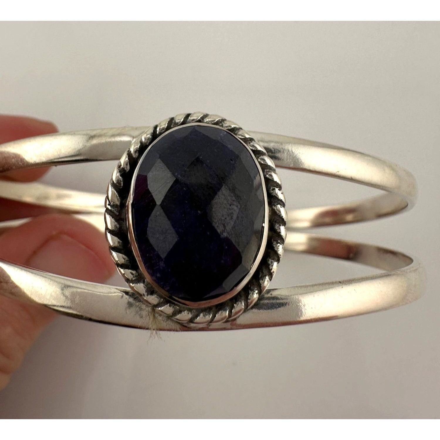Other 12 Carat Cabochon Sapphire Cuff / Bangle Bracelet Size ONE SIZE - 8 Thumbnail