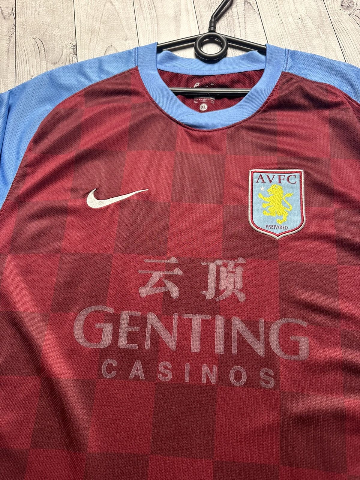 Nike × Vintage Vintage Nike Aston villa soccer jersey size XL red Size US XL / EU 56 / 4 - 4 Thumbnail
