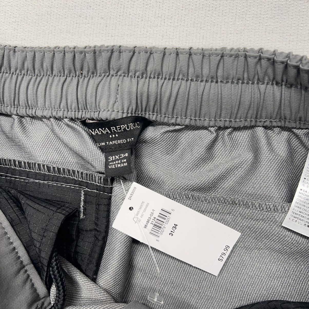 Banana Republic Banana Republic Pants Grey Slim Tapered Fit Active Stretch Size US 31 - 7 Thumbnail