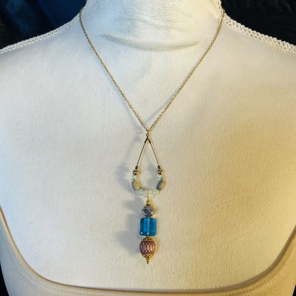 Handmade Handcrafted vintage bead changeable charm pendant necklace Size ONE SIZE - 3 Thumbnail