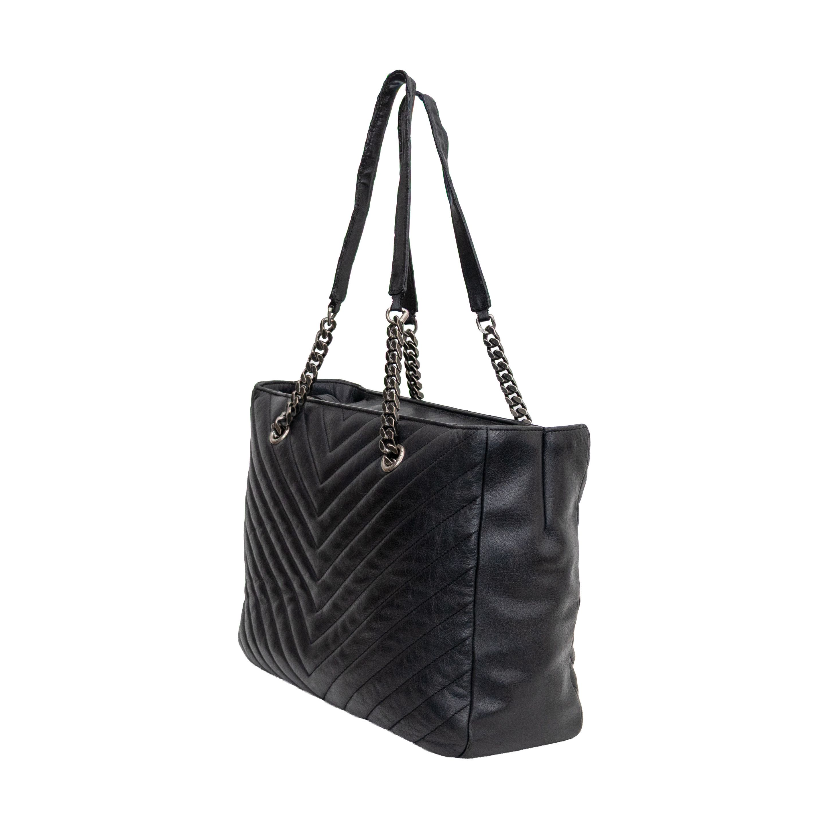 Yves Saint Laurent YVES SAINT LAURENT Black Chevron Quilted Leather Chain Tote Size ONE SIZE - 4 Thumbnail