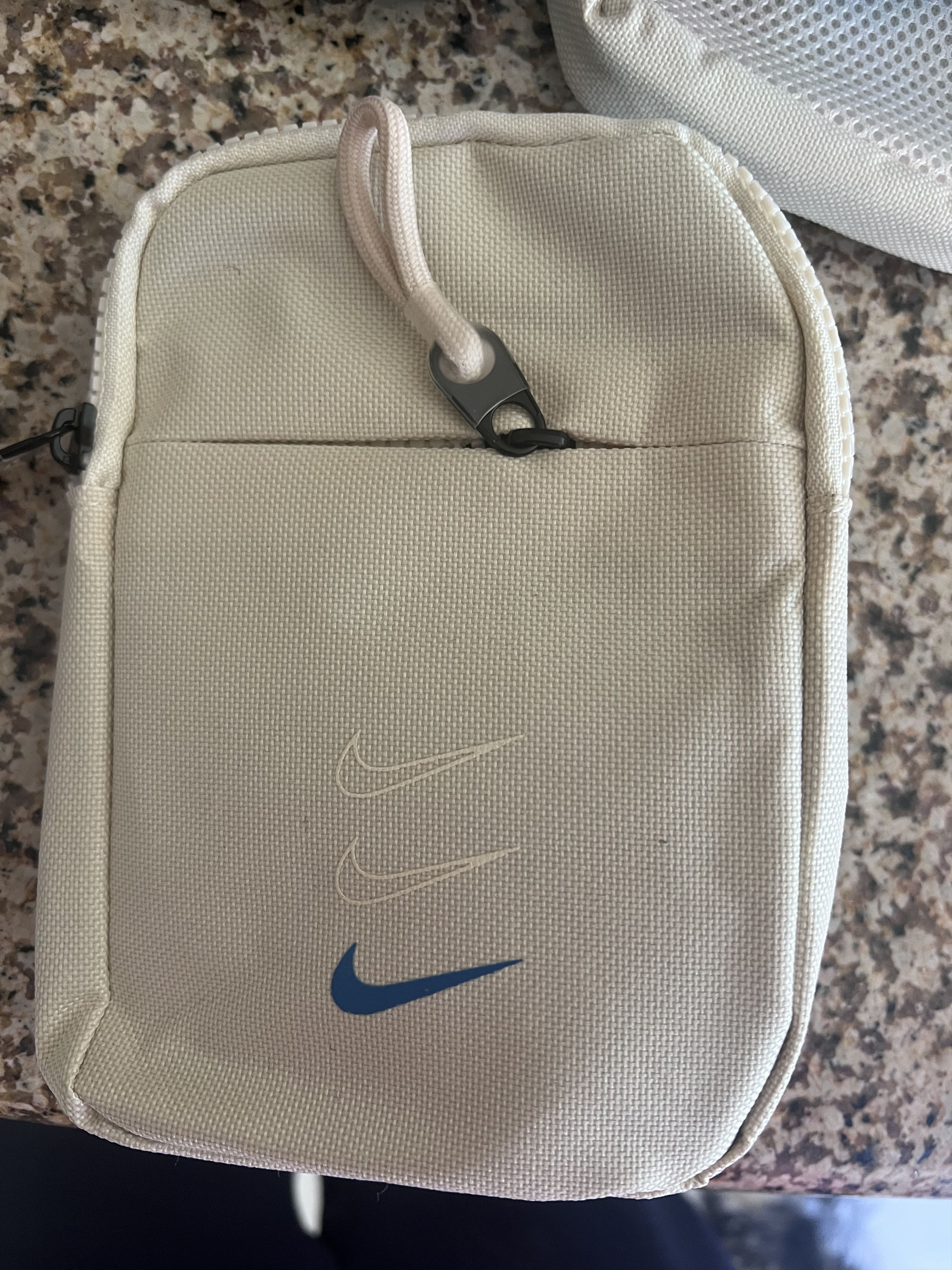 Nike Crossbody Travel Bag White Adjustable Blue Strap, Women's