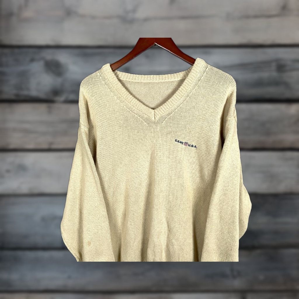 Gant VINTAGE GANT USA Sweater Adult Large Beige Cotton V-Neck Embroidered Preppy 90s Mens Size US L / EU 52-54 / 3 - 1 Thumbnail