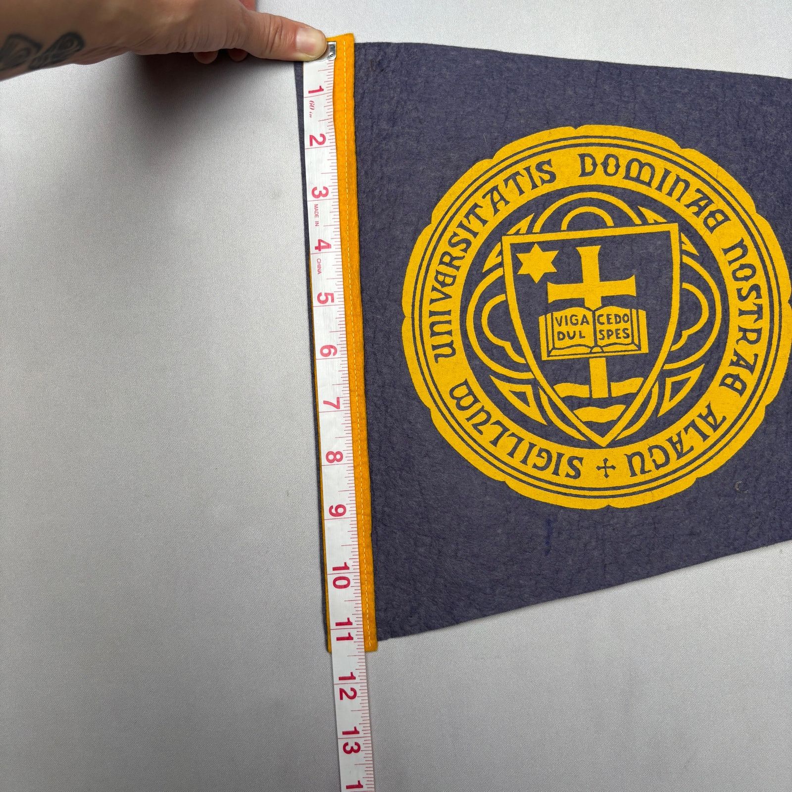 Vintage VTG University of Notre Dame Fighting Irish Felt Pennant 50s Size ONE SIZE - 5 Thumbnail
