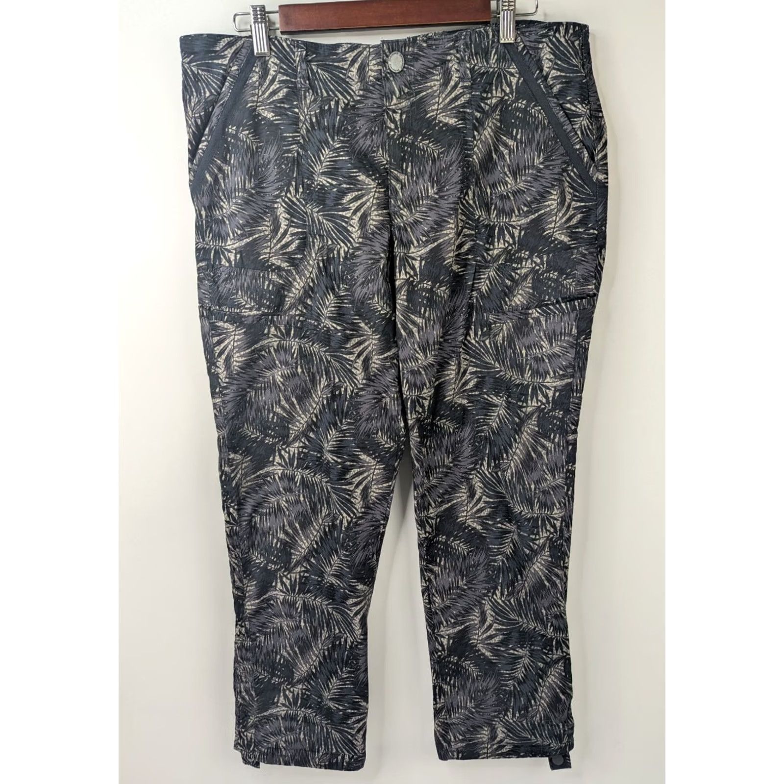 Vintage Democracy Pants Women's 12 Cargo Twill Navy Floral Minimal Cropped Straight Front Pocketed Size 34" / US 12 / IT 48 - 2 Thumbnail