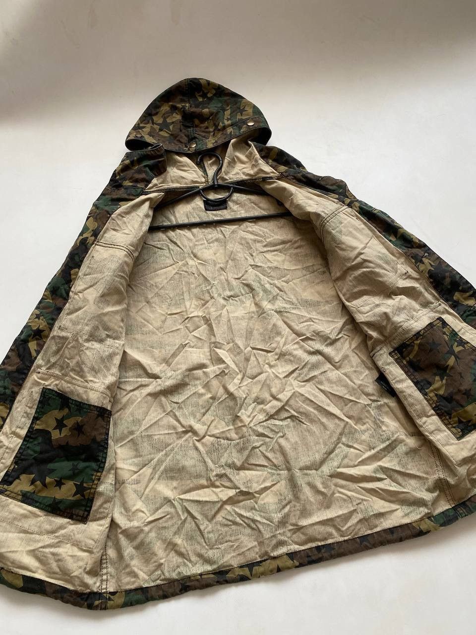 Saint Laurent Paris × Yves Saint Laurent VERY RARE Saint Laurent star camo parka hoodie Size US S / EU 44-46 / 1 - 8 Thumbnail