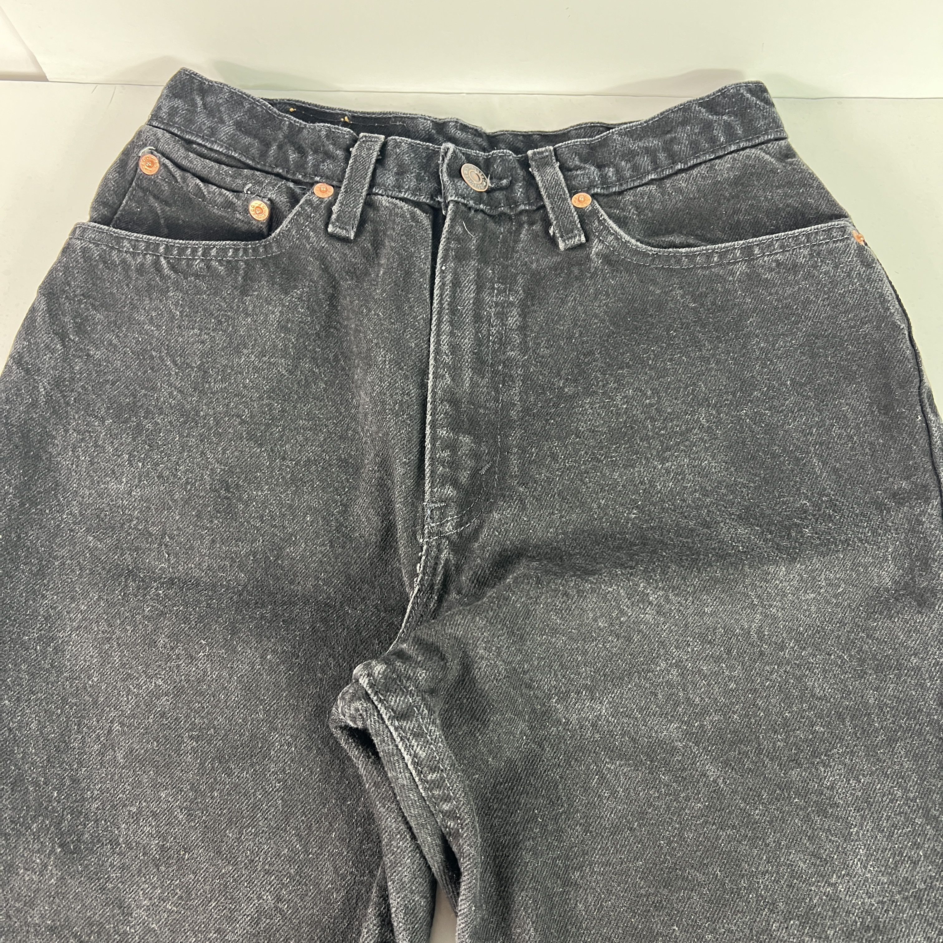Levi's VTG Levi's Jeans 512 Slim Tapered High Rise Black Denim USA Size 26" / US 2 / IT 38 - 2 Thumbnail