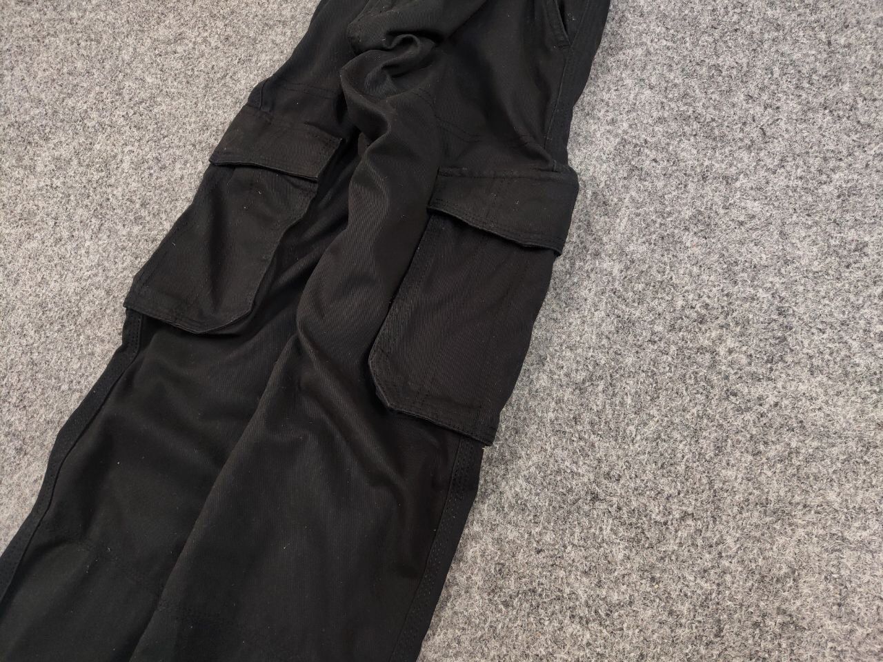 Japanese Brand Vintage 90's Japanese Black Pocket Casual Cargo Pants Size US 32 / EU 48 - 5 Thumbnail