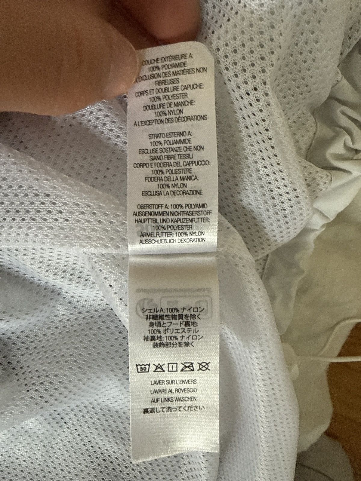 Supreme × Umbro Supreme umbreo white gore tex jacket Size US S / EU 44-46 / 1 - 10 Thumbnail
