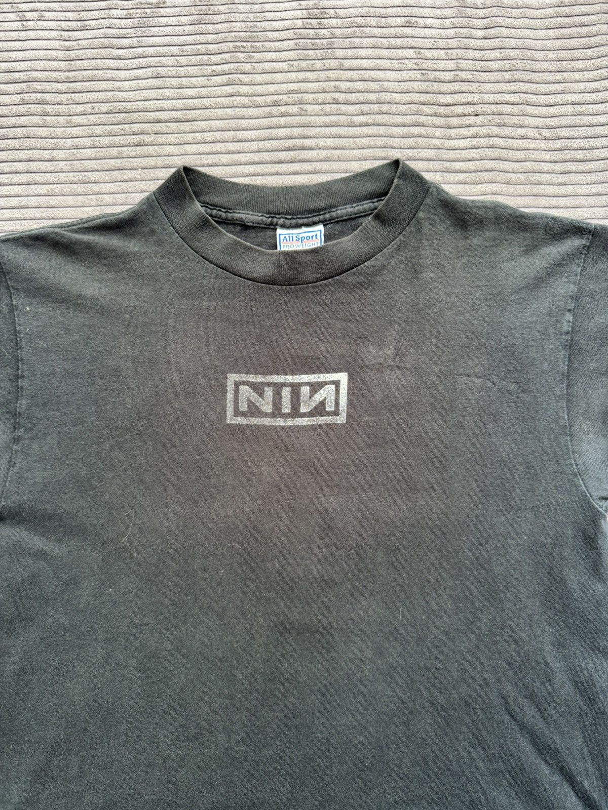 Band Tees Vintage 90s Nine Inch Nails Sin Band Tee Cropped Faded NIN Size US L / EU 52-54 / 3 - 3 Thumbnail