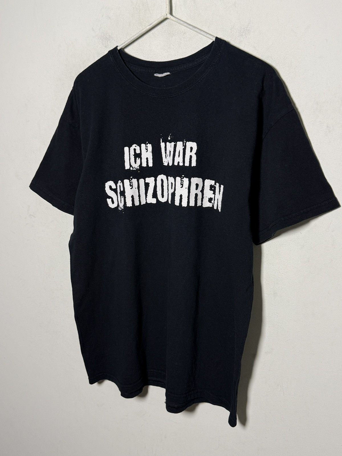 Band Tees Vintage black SCHIZOPHREN graphic T-shirt Size US L / EU 52-54 / 3 - 2 Thumbnail
