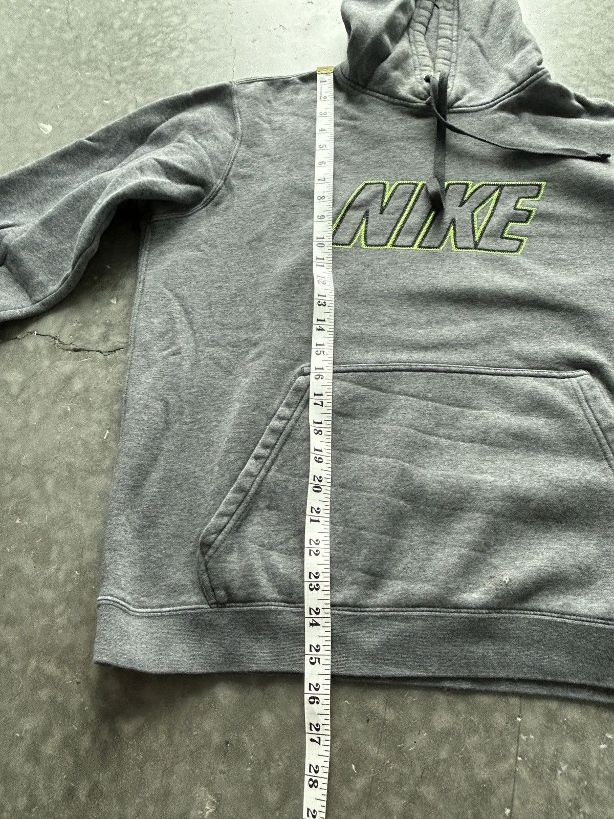 Nike Vintage Y2K Nike Hoodie Spellout Logo Size US M / EU 48-50 / 2 - 8 Thumbnail