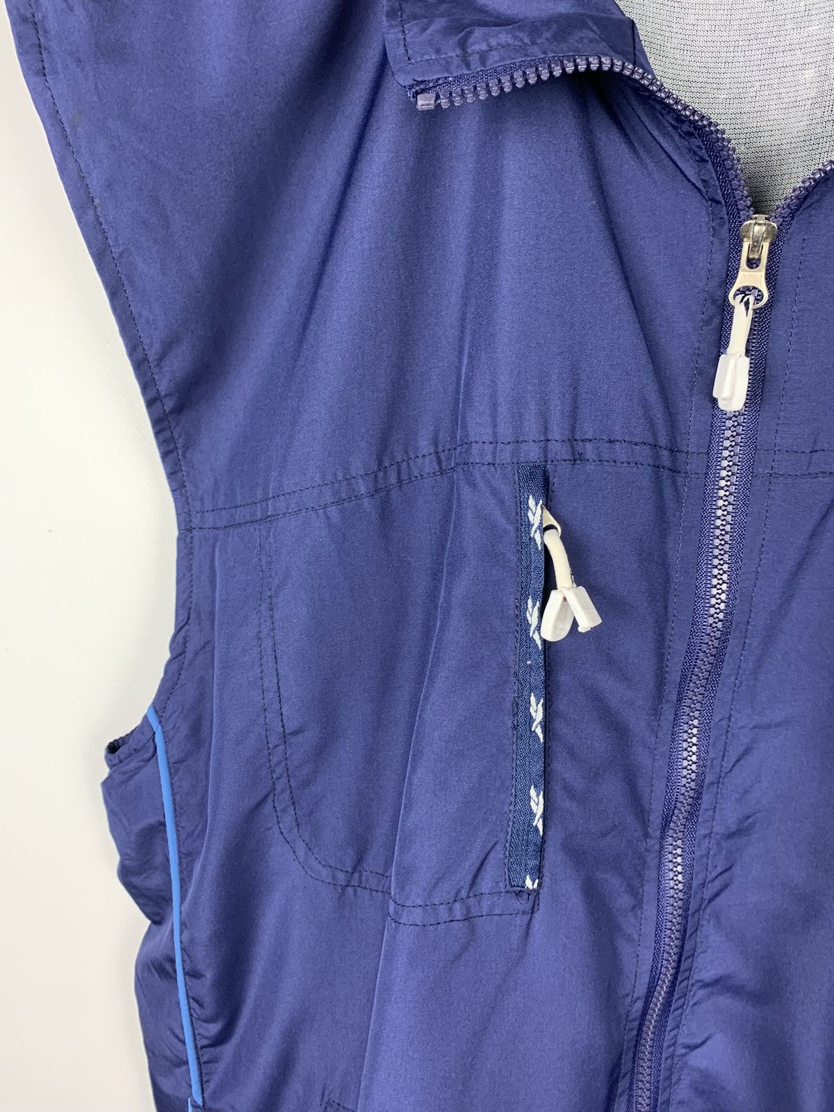 Reebok Vintage Reebok Full Zip Vest Jacket Size 17 Blue Size US S / EU 44-46 / 1 - 3 Thumbnail