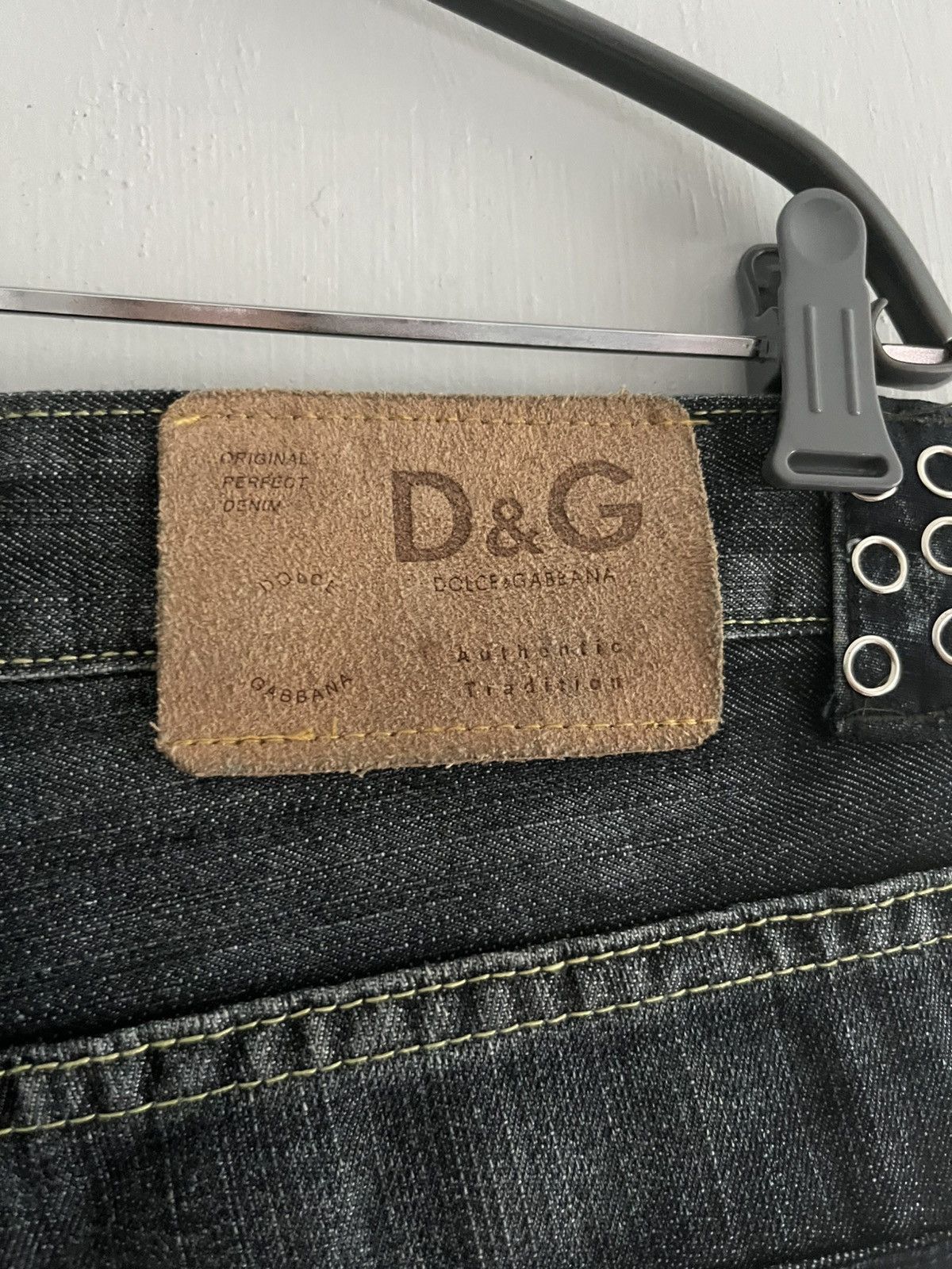 Dolce & Gabbana SS06 Dolce And Gabanna Eyelet Distressed Jeans Size US 33 - 9 Thumbnail