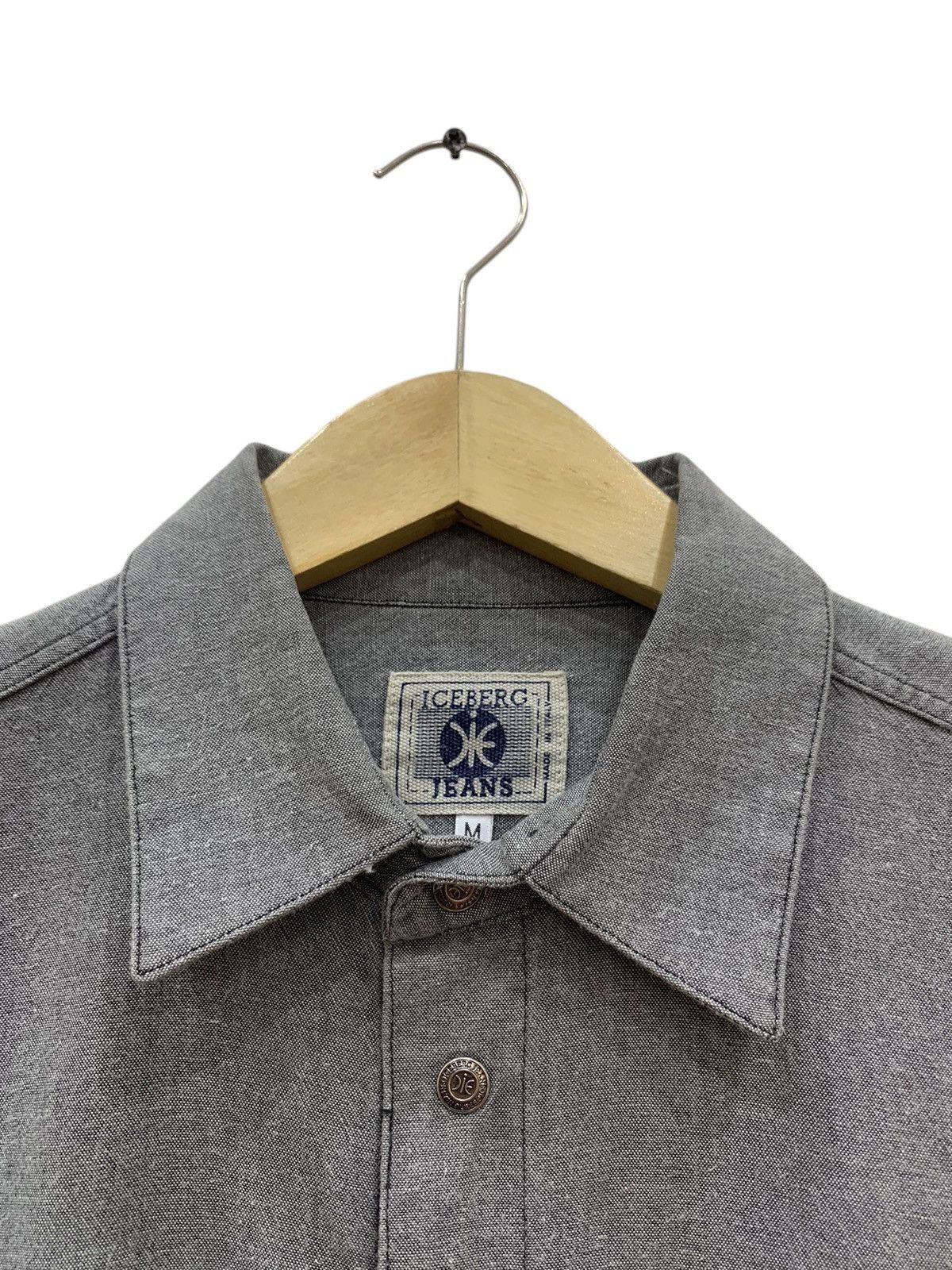 Iceberg × Vintage 🔥Vintage 90s Iceberg button shirt Size US M / EU 48-50 / 2 - 4 Thumbnail