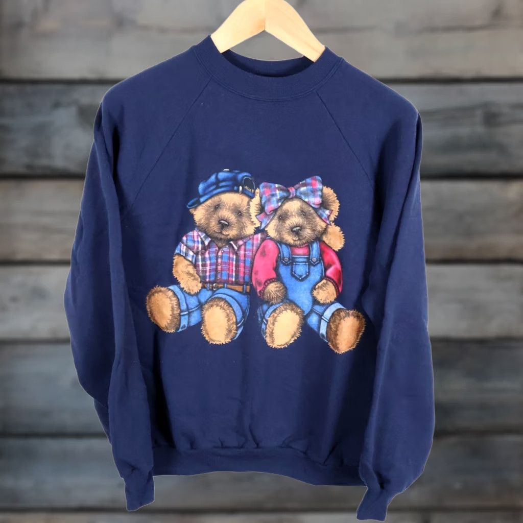Hanes Hanes Vintage Teddy Bear Sweatshirt Raglan Sleeve XL Dark Blue Crewneck VTG Mens Womens Unisex Sweatshirt Size XL / US 12-14 / IT 48-50 - 1 Thumbnail