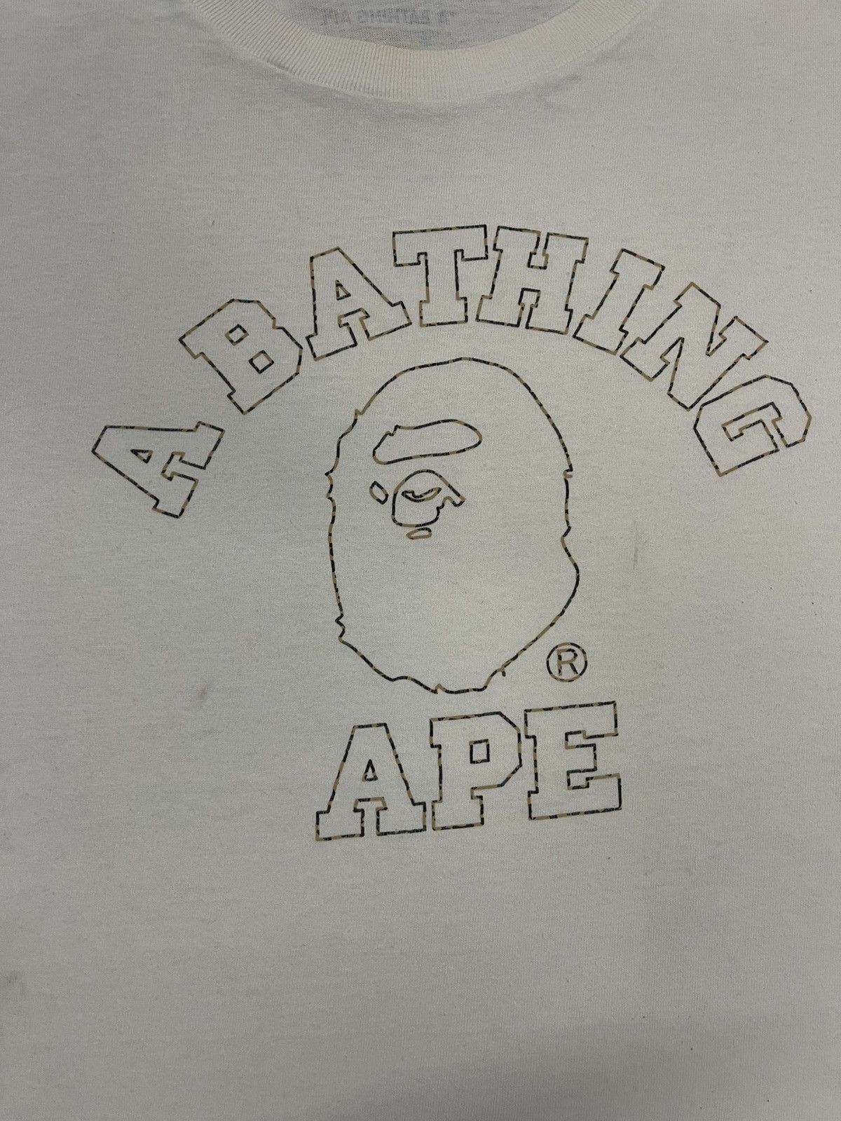 Bape VINTAGE A BATHING APE CAMOCOLLAGE TEE VERY RARE Size US M / EU 48-50 / 2 - 3 Thumbnail